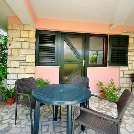 Apartments Marin Novalja Exterior photo