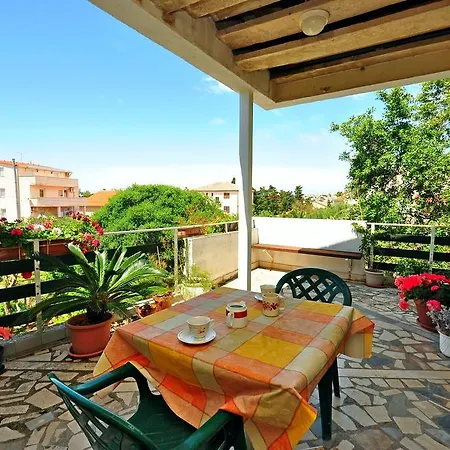 Apartments Marin Novalja Exterior photo